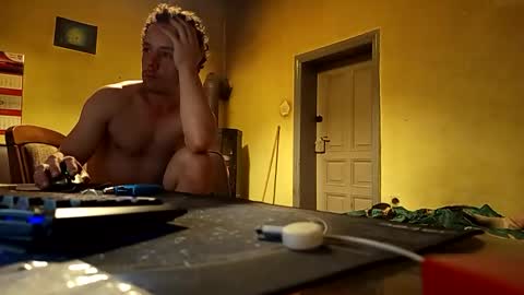 sebastiannowak953 online show from March 20, 10:57 pm