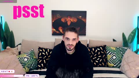 Snapshot of secret_sir chatting on December 12, 11:36 pm Dean Carter online show from December 12, 11:36 pm