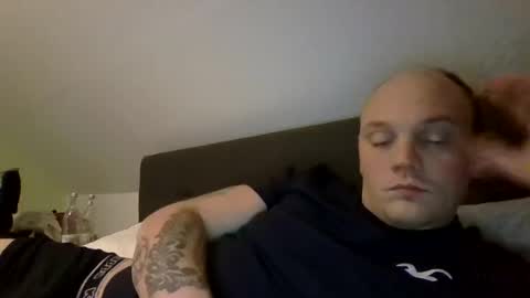 Simon online show from February 6, 7:18 pm