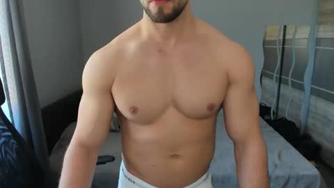 Secretmuscle online show from April 30, 8:10 am