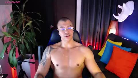 sed online show from February 24, 10:37 am