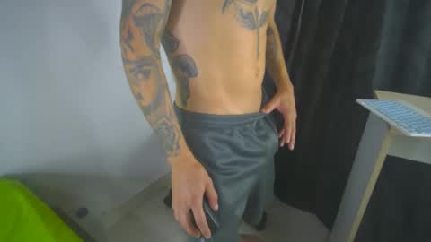 sem_alas online show from March 2, 8:16 am