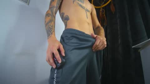 sem_alas online show from September 18, 1:18 am