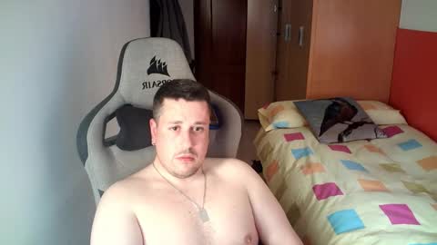 Pollos online show from March 16, 4:44 pm