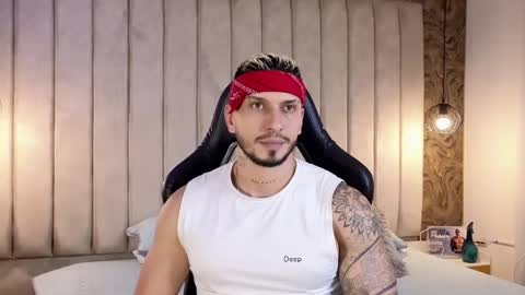 HEY IM SETH online show from February 5, 6:59 pm