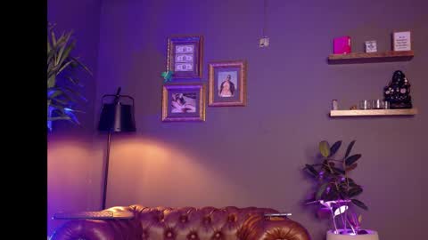 HEY IM SETH online show from September 19, 9:25 pm