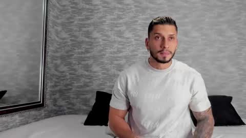 HEY IM SETH online show from February 13, 9:17 pm