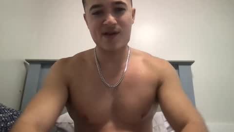 Snapshot of seveninchsteve_ chatting on February 9, 8:02 pm seveninchsteve_ online show from February 9, 8:02 pm