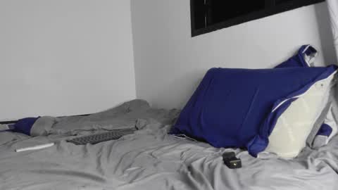 sex love sweat online show from February 28, 12:20 am