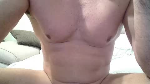 SEX MACHINE 19 online show from April 26, 10:12 am