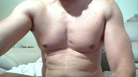 SEX MACHINE 19 online show from April 29, 9:36 am