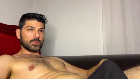 Snapshot of sexfriendch chatting on December 30, 1:15 am Lucenzo online show from December 30, 1:15 am