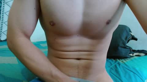 Snapshot of sexx_trip chatting on February 10, 4:25 pm Axel online show from February 10, 4:25 pm