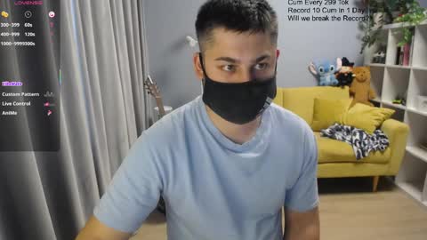 Tommy online show from April 4, 3:20 pm