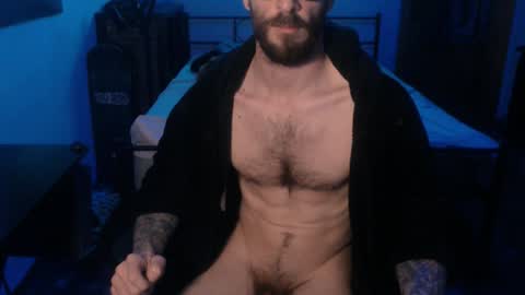 SiuL online show from December 7, 8:33 am