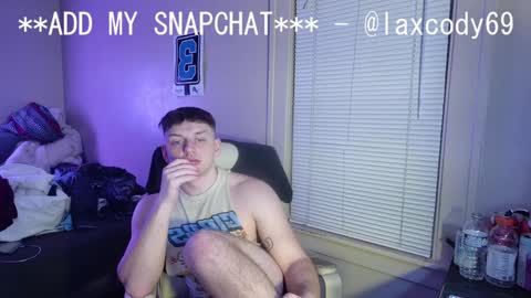 Snapshot of sexylax69 chatting on January 25, 1:43 am sexylax69 online show from January 25, 1:43 am