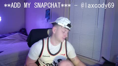 Snapshot of sexylax69 chatting on January 28, 1:39 am sexylax69 online show from January 28, 1:39 am