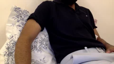 sexyshubham1 online show from October 30, 5:14 pm