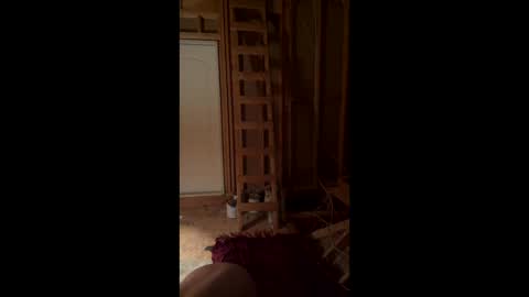 Smooth bi guy online show from April 27, 8:00 am