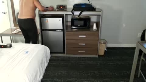 LickMeWhereIpEe online show from January 29, 8:56 pm