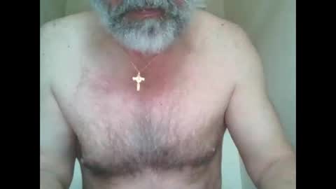 Snapshot of shakeyman889 chatting on February 2, 7:35 pm shakeyman889 online show from February 2, 7:35 pm