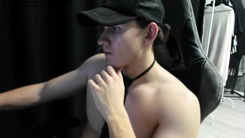 shameless di online show from January 14, 10:02 pm