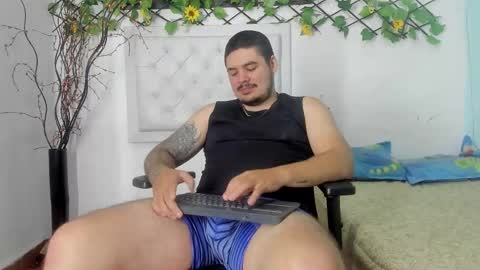 jhon deibyd online show from November 17, 5:10 am