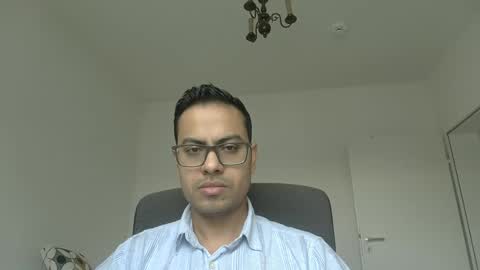 sharmamanxyz online show from March 12, 10:16 am