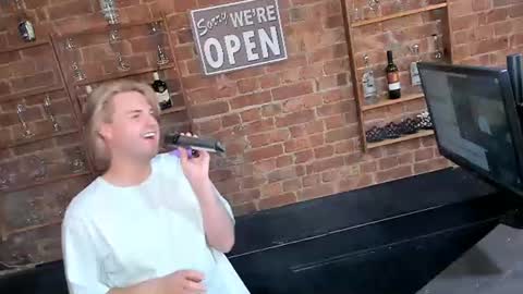 Shaun online show from August 1, 8:52 pm