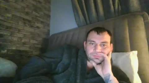 Shaun1234 online show from January 5, 8:10 pm