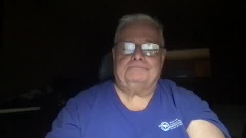 shortbeef11 online show from December 13, 3:27 am