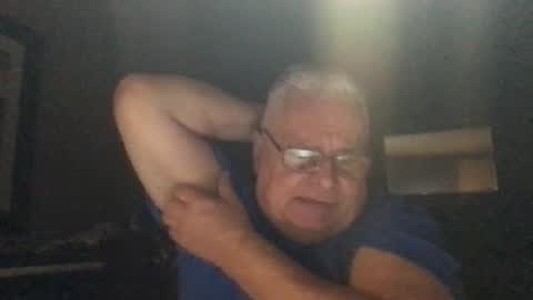 shortbeef11 online show from January 10, 3:18 am