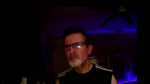 shrewtamer online show from October 23, 4:38 am