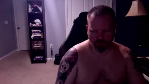 shughes740 online show from February 18, 11:46 pm