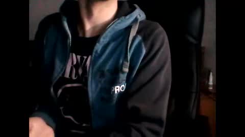 shyboyhugecum2020 online show from January 23, 4:30 am