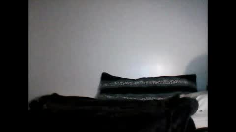 shyboyhugecum2020 online show from December 28, 4:51 am