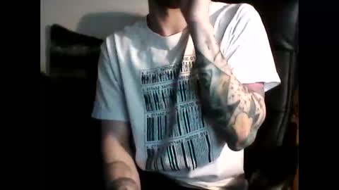 shyboyhugecum2020 online show from January 26, 3:06 am