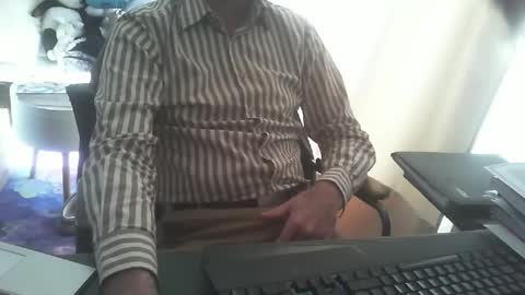 shyfrenchcock online show from November 26, 9:45 am