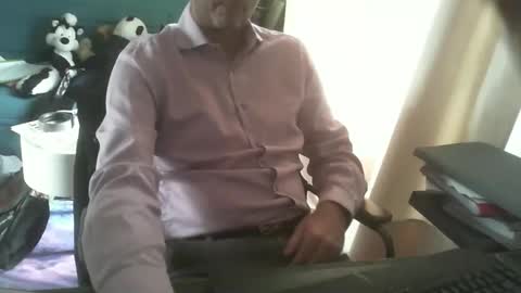 shyfrenchcock online show from November 12, 9:48 am