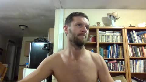 Snapshot of shyguy9387 chatting on March 6, 3:02 am shyguy9387 online show from March 6, 3:02 am