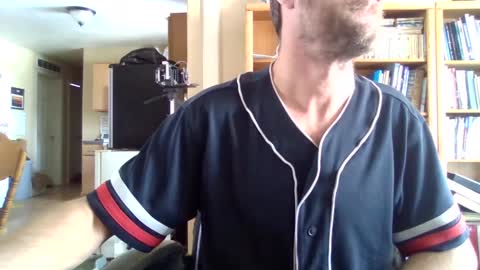 Snapshot of shyguy9387 chatting on January 19, 5:28 pm shyguy9387 online show from January 19, 5:28 pm