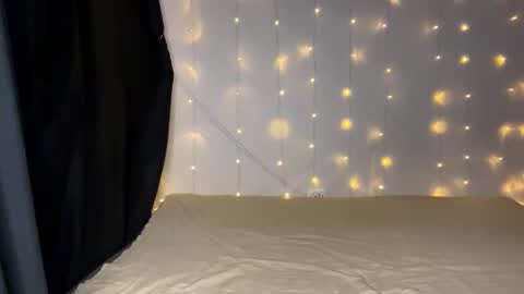 Tom and Betty online show from December 31, 11:09 am