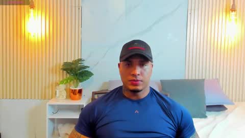 simeone_panda online show from March 12, 11:33 pm