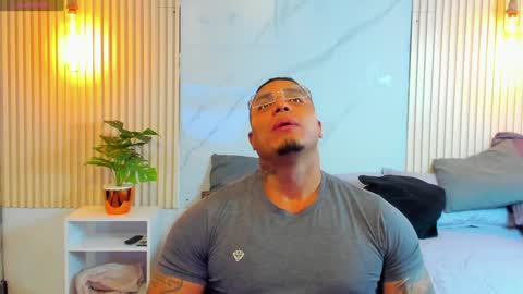 simeone_panda online show from February 3, 12:03 pm