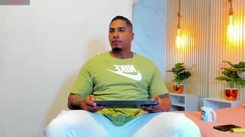 simeone_panda online show from January 15, 11:53 am