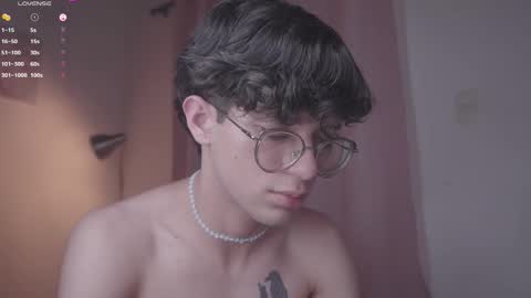 Little Sunshine online show from March 1, 6:40 pm