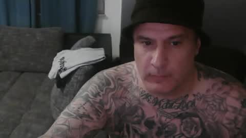 sinalco1975 online show from November 4, 1:17 am