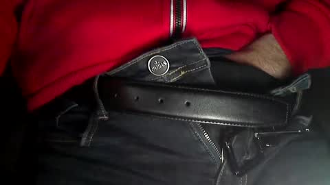 Snapshot of sinthesi chatting on February 16, 6:43 am Alex online show from February 16, 6:43 am