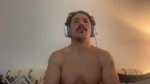 Snapshot of sirbubblesworth chatting on January 24, 11:56 pm sirbubblesworth online show from January 24, 11:56 pm