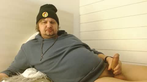 SirChrisx9 online show from December 17, 1:29 pm